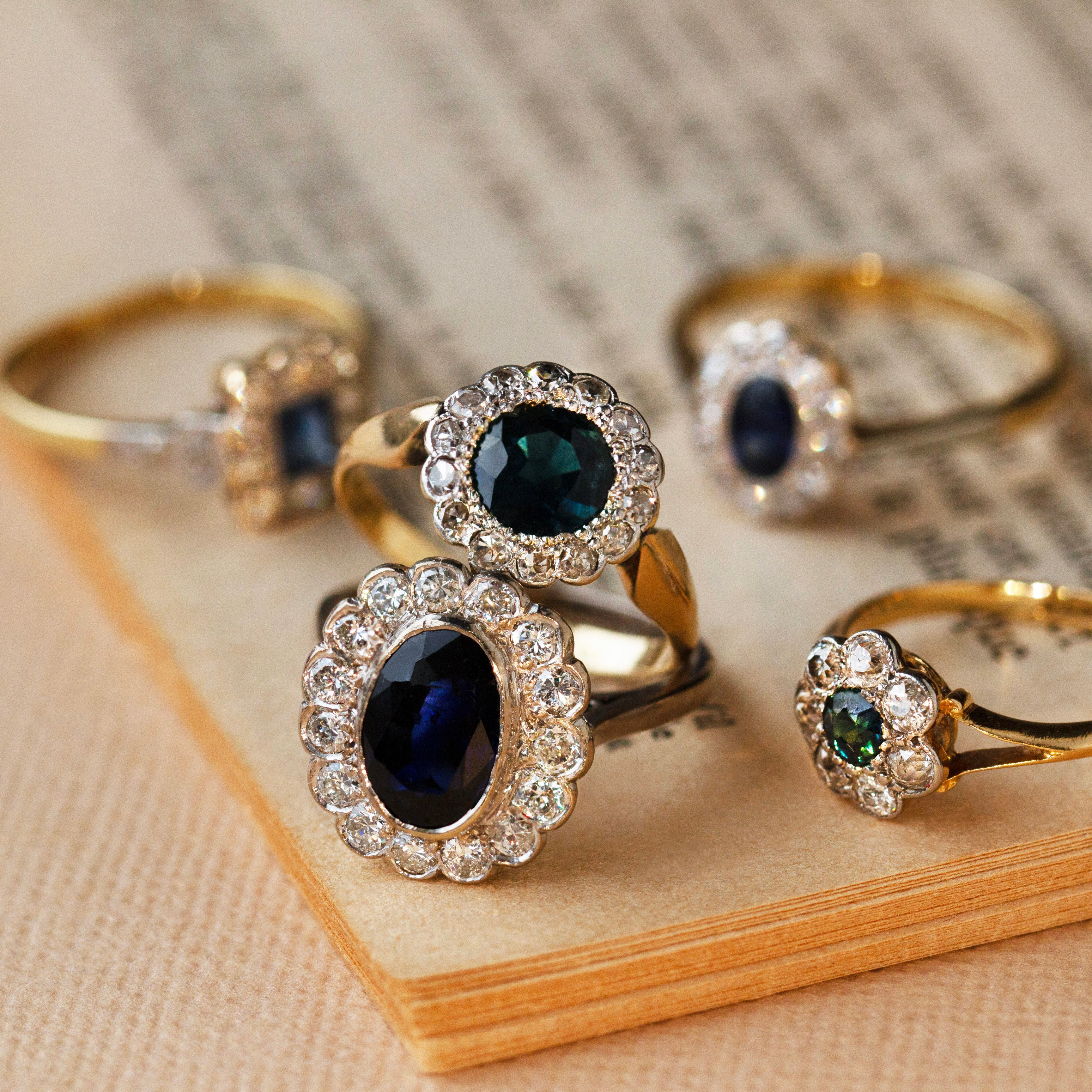 sapphire & diamond vintage ring 