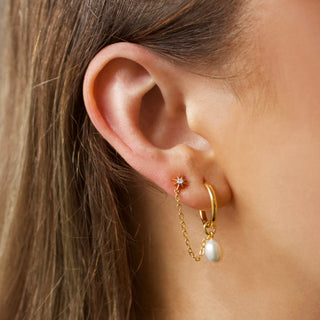 Pearl and chain double hoop earrings in gold