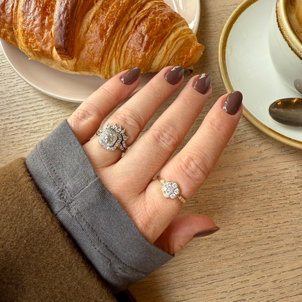 Carrie Elizabeth Gold flower ring with Diamonds