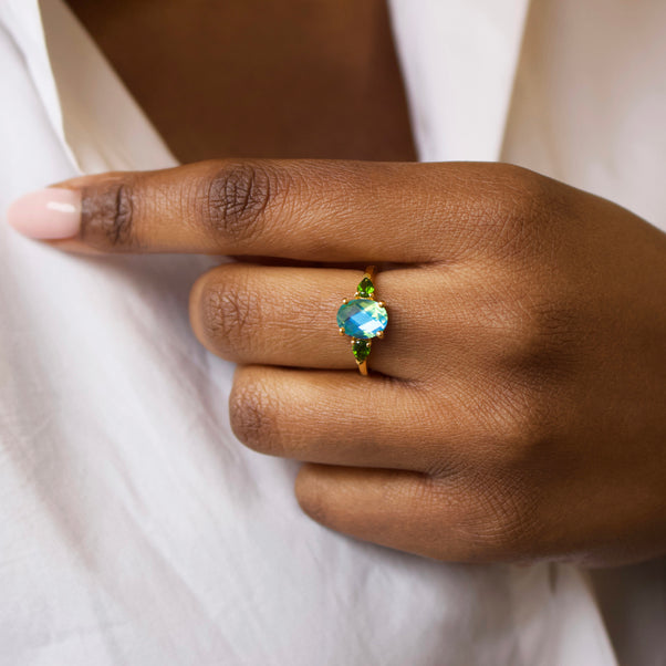 Quartz and diopside statement gemstone ring in gold