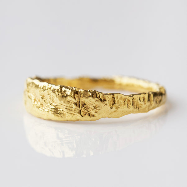 gold molten ring 