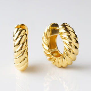 Chunky rope twisted hoop earrings in gold
