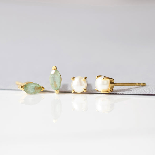 Pearl Stud earring in gold