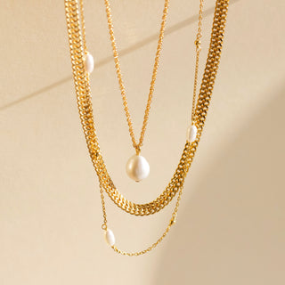 pearl infinity necklace in gold