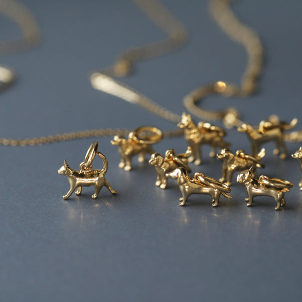 solid gold bulldog charm carrie elizabeth jewellery