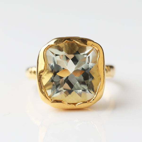 Louise Thompson Chapters Statement Cocktail Ring