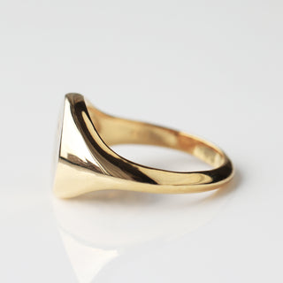 Carrie Elizabeth solid Gold Chapters Signet Ring