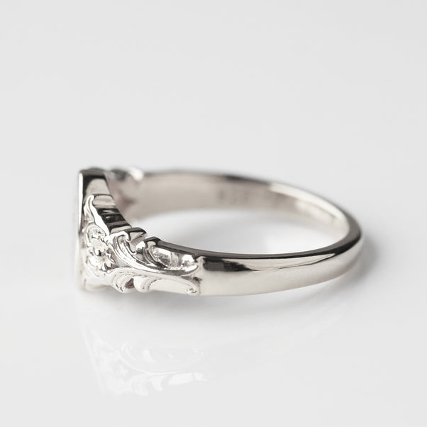 Engravable Silver Signet ring