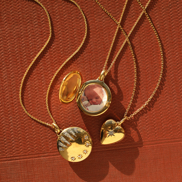 Diamond Star Set Engravable Heart Locket