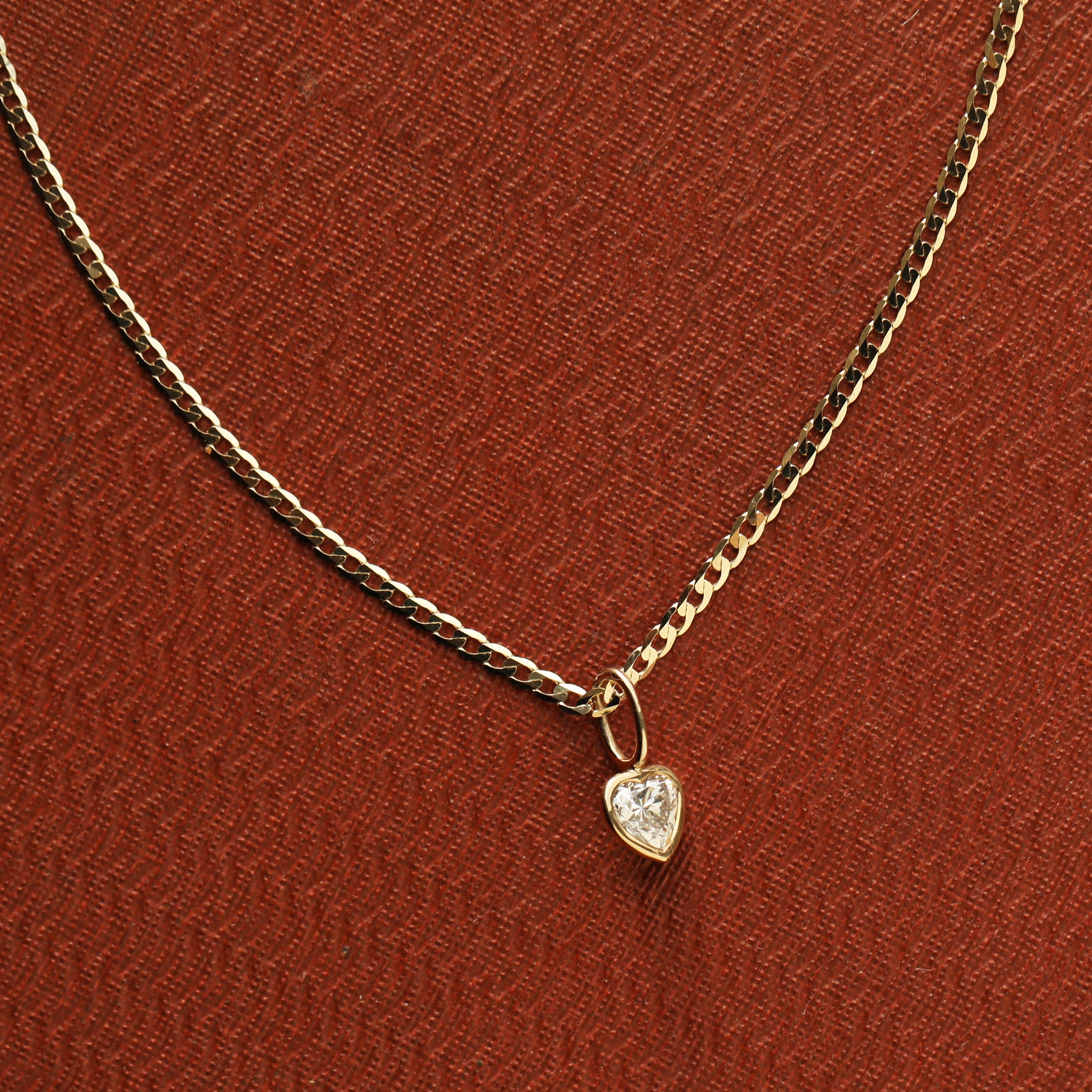 carrie elizabeth 9k chain