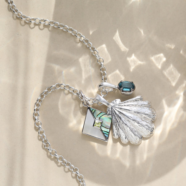 Shell rolo chain necklace
