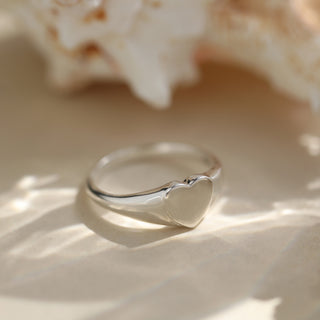 Heart engravable signet ring silver