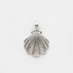 Luxe Shell Pendant