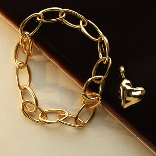 Carrie elizabeth gold molten bracelet with heart charm