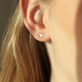 silver heart shaped stud earrings