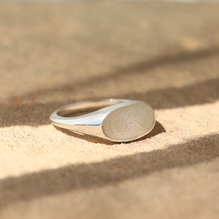 Carrie Elizabeth personalised fingerprint signet ring in sterling silver