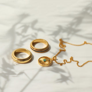 Carrie Elizabeth My safe space Spinning Rings and spinning necklace
