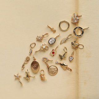 carrie elizabeth treasured charm holder