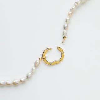 pearl necklace with opening clasp