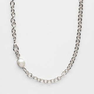 Lux Pearl Chain Necklace