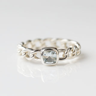 Lumi Aquamarine Chain Ring
