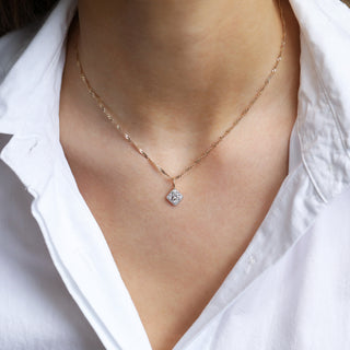 carrie elizabeth Rosie Diamond Pendant