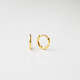 Simple Huggie Hoop Earrings