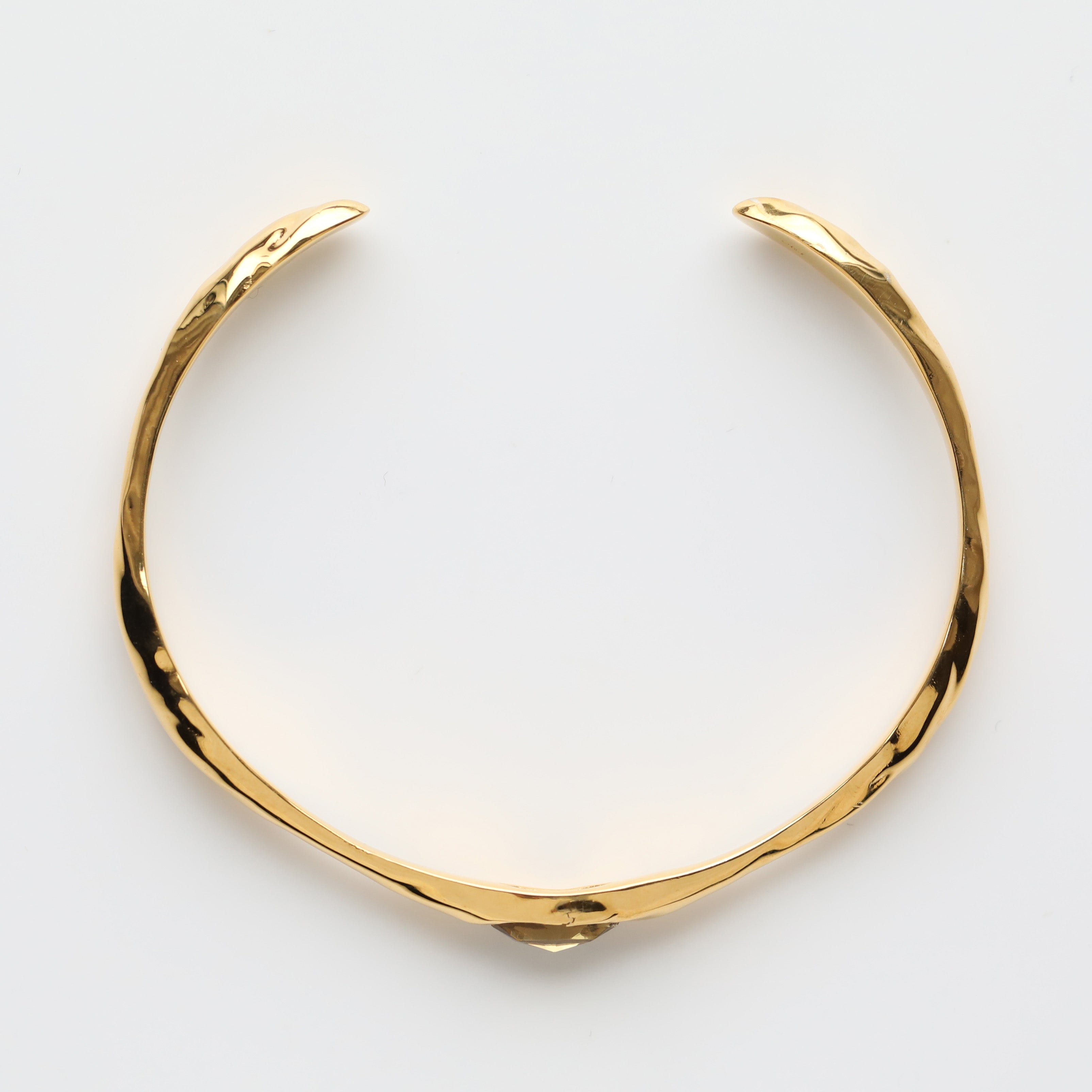 gold bangle carrie elizabeth