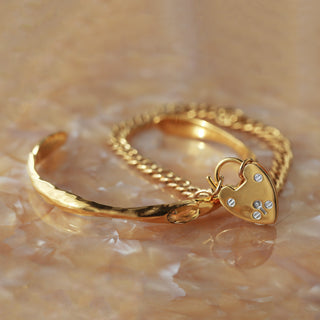 antique style heart padlock bracelet