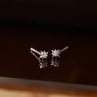 carrie elizabeth diamond stud earrings