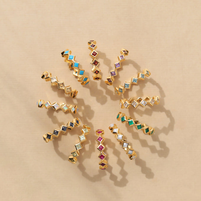 Carrie Elizabeth Zoe Sugg stacking rings