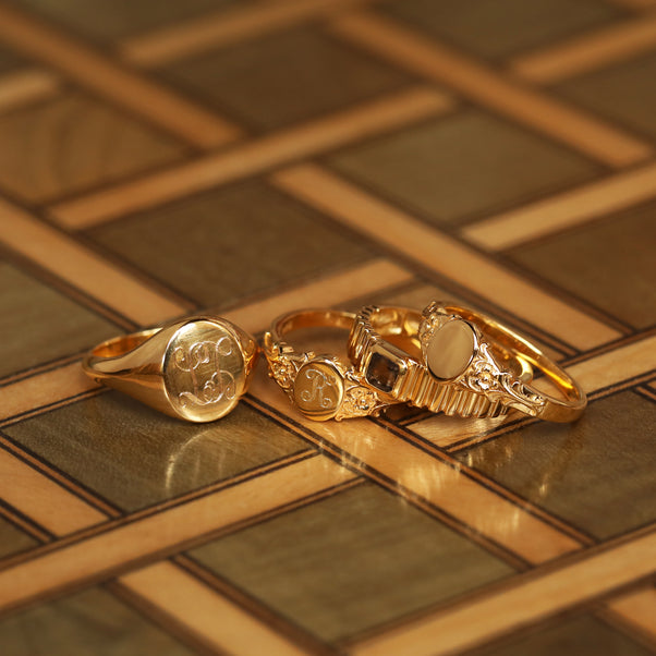 Carrie Elizabeth Vintage Signet Ring