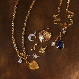 Carrie Elizabeth Gold Star Pendant