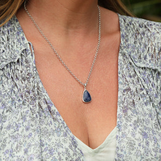 Pear shaped natural Sapphire pendant