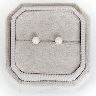 SAMPLE SALE- Pearl Studs PAIR