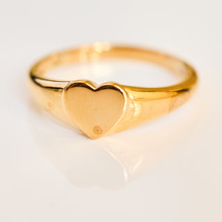 SAMPLE SALE- Heart Signet Ring - UK Size O