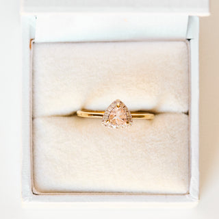 SAMPLE SALE- Morganite & Diamond Trillion Ring - UK Size O