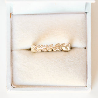 SAMPLE SALE- Silver Chunky Laurel Leaf Ring - UK Size O