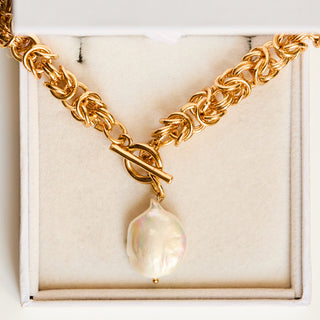 SAMPLE SALE- Chunky T-bar Chain with Pearl Pendant