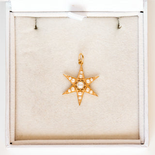 SAMPLE SALE- Pearl Star Pendant
