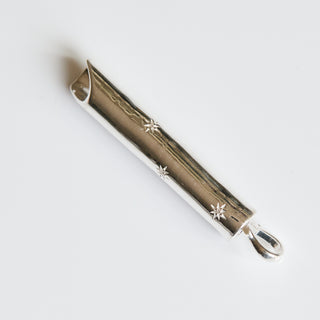 SAMPLE SALE- Star Set Breathing Pendant