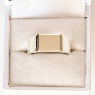 SAMPLE SALE- Mens Square Signet Ring - UK Size T 1/2