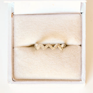 SAMPLE SALE- Zig Zag Diamond Ring - UK Size J 1/2