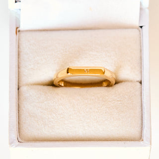 SAMPLE SALE- Simple Vintage Signet Engraved with 'M' - UK Size N 1/2