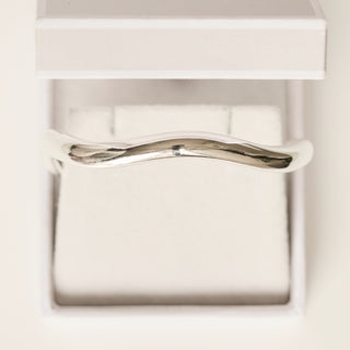 SAMPLE SALE- Wave Bangle