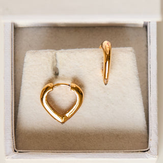 SAMPLE SALE- Geometric Heart Huggie Hoop
