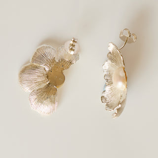 SAMPLE SALE- Silver Pearl Flower Studs