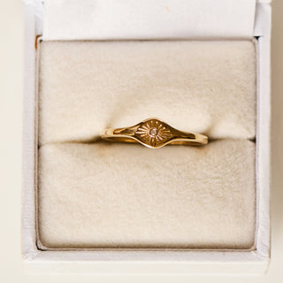 SAMPLE SALE- Starburst Dainty Signet Ring - Multiple Sizes