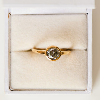 SAMPLE SALE- Grey Solitaire Moissanite Ring - UK Size N 1/2