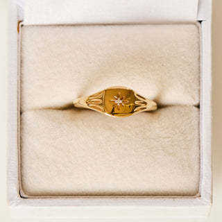 SAMPLE SALE- Starburst Signet Ring - UK Size L